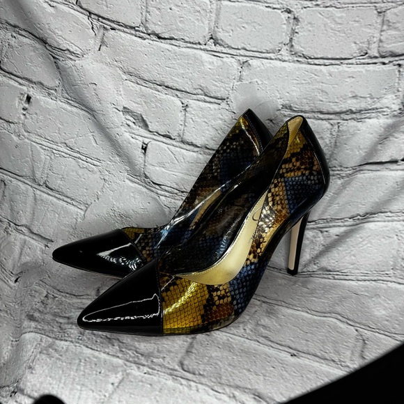 Jessica Simpson Shoes - Jessica Simpson Pheeby Patent Snake Print Translucent Office Siren Pump Sz 8 GUC